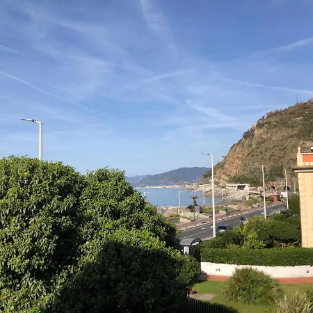 Finestre Sul Mare Tra Portofino E Le 5 Terre Sestri Levante